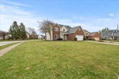 Main picture of 371 Mary Ellen Ct