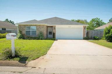 Main picture of 9559 Parker Place Dr