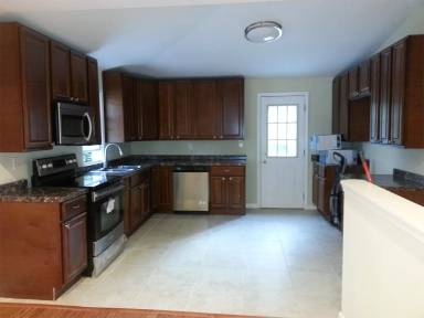 Main picture of 5613 Saint Marys St
