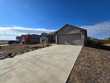 Main picture of 9403 Susan Dr