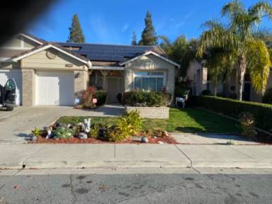 Main picture of 2105 Bamboo Way