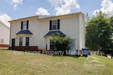 Main picture of 195 Westchester Cir