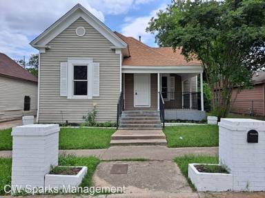 Main picture of 910 E Tucker St