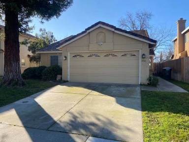 Main picture of 8521 Oakenshield Cir
