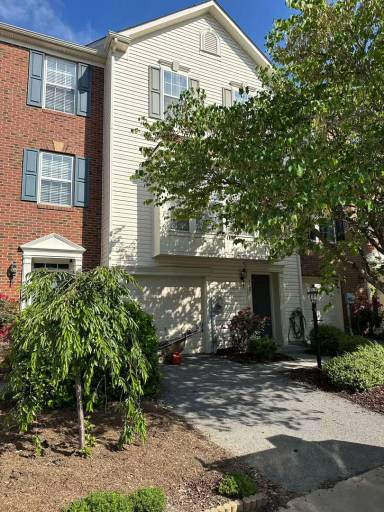 Main picture of 153 Pittman Ct
