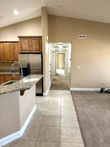 Main picture of 1018 N 985 W
