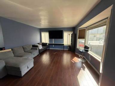 Main picture of 1816 Alsace Ave