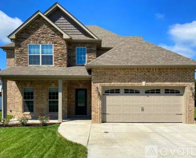 Main picture of 660 Richards Dr