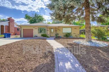 Main picture of 275 Garnet St