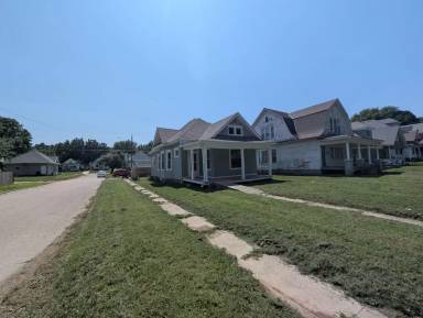 Main picture of 2614 Sacramento St