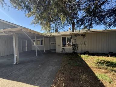 Main picture of 503 W Wyandotte Ave