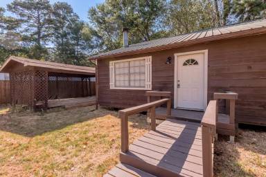 Main picture of 114 Myers Dr