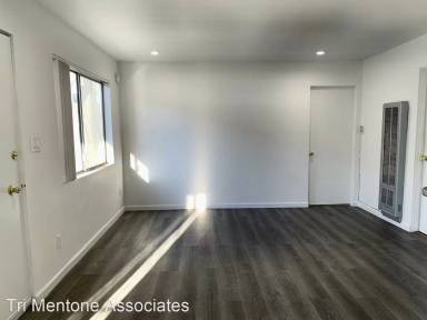 Main picture of 3836 Keystone Ave