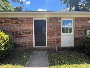 Main picture of 6421 Applecross Ave