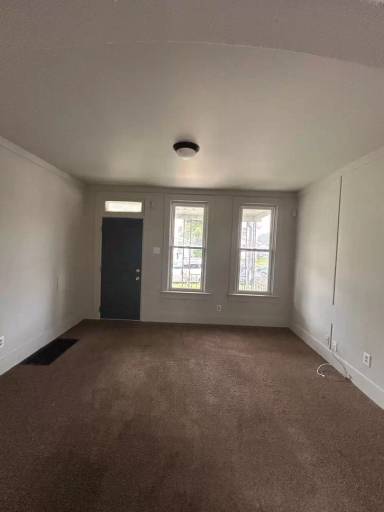 Main picture of 3413 Oliver St