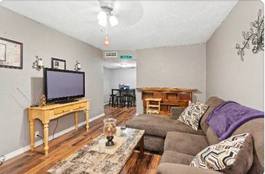 Main picture of 3122 Culebra Rd