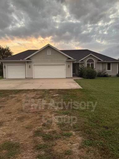 Main picture of 4206 Highway K4