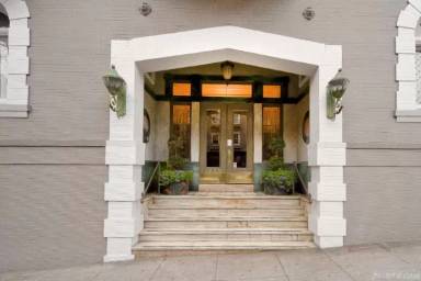 Main picture of 1 MONTH FREE! Beautiful apt with your own washer and dryer