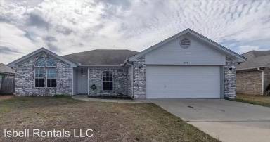 Main picture of 3804 Stallion Dr