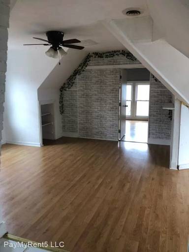 Main picture of 507 E Chambers St