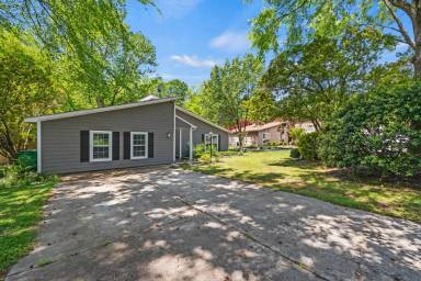 Main picture of 6801 Stillmeadow Dr