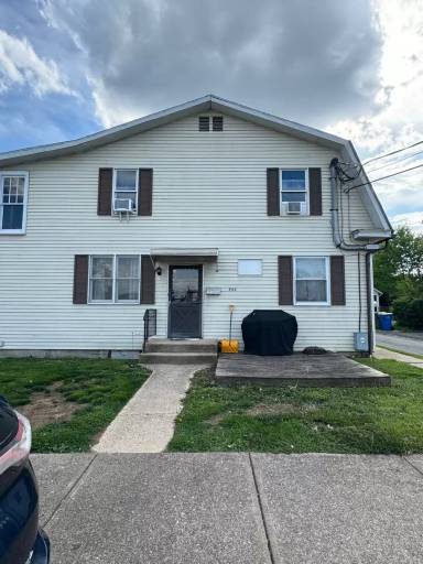 Main picture of 540 Reno St
