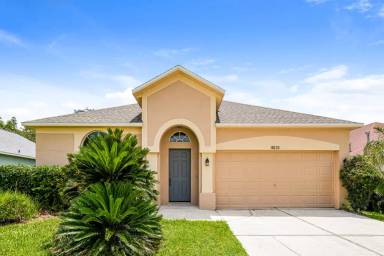 Main picture of 18233 Brookpark Dr