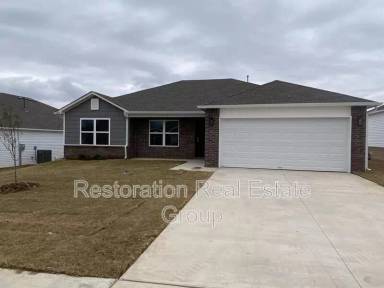 Main picture of 1508 N 82nd St