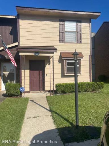 Main picture of 109 Brian Ct