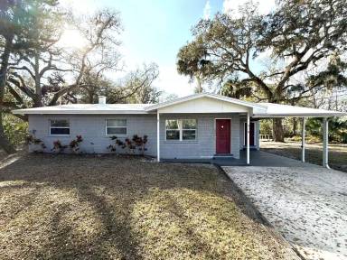Main picture of 916 Palmer Rd