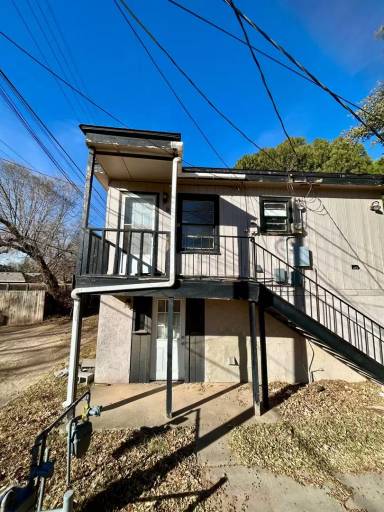 Main picture of 2605 22nd St