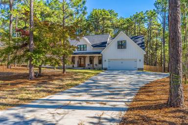 Main picture of 150 Broadmeade Dr