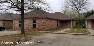 Main picture of 717 4th Ave