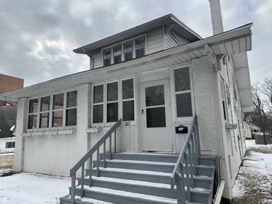 Main picture of 707 N Orchard St