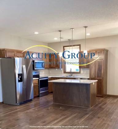 Main picture of 10270 74th St