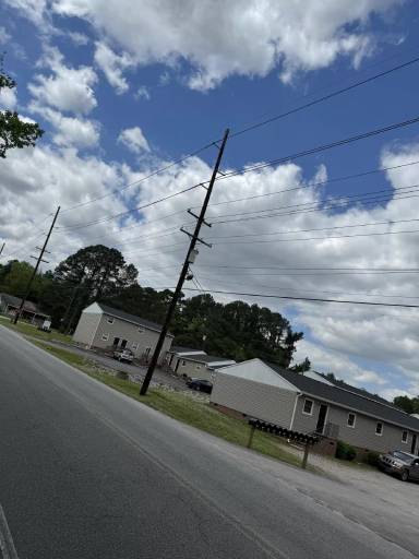 Main picture of 500 Sutton Rd
