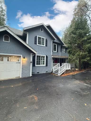 Main picture of 13933 Ponderosa Way