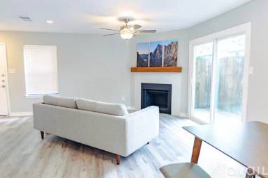 Main picture of 3217 Hirschfield Rd