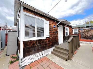 Main picture of 5034-40 Muir Avenue 5042-48 Muir Ave