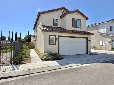 Main picture of 114 N Lassen Ave