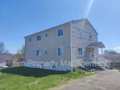Main picture of 135 Hillcrest Rd