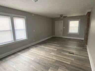 Main picture of 1461 N Grant Ave
