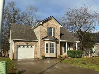 Main picture of 1890 Camelot Dr
