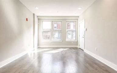 Main picture of 2512 Frankford Ave