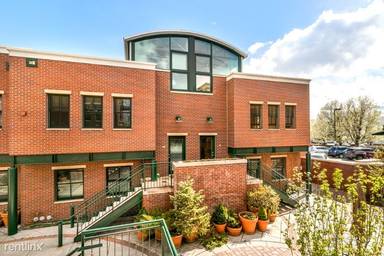 Main picture of 315 E Mountain Ave