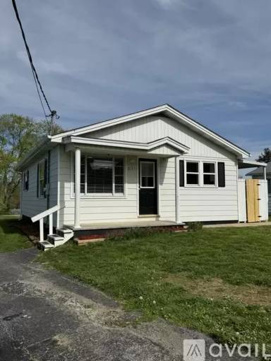 Main picture of 2141 Buckingham Rd