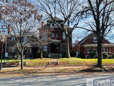 Main picture of 1719 S 4th St