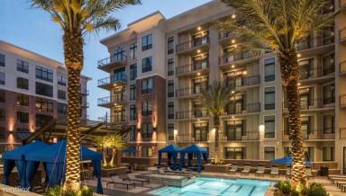 Main picture of 1717 Park St