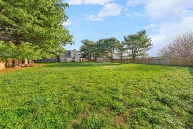 Main picture of 149 Bumpus Mill Rd