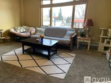 Main picture of 422 S Park St